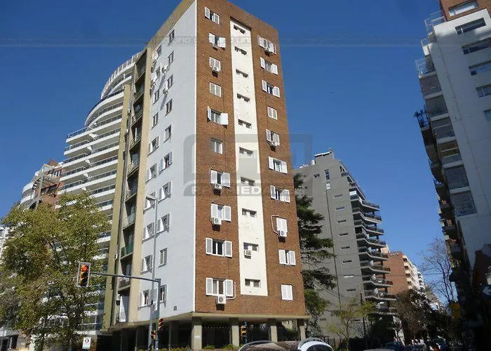 Amplio Departamento Frente Al Rio
